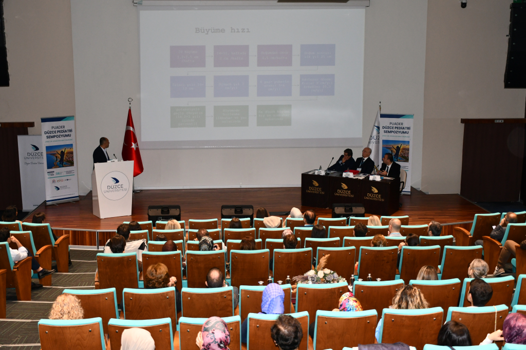 Puader Bölgesel Toplantılarından Biri Daha Büyük Bir Coşkuyla Düzce’de Gerçekleştirildi