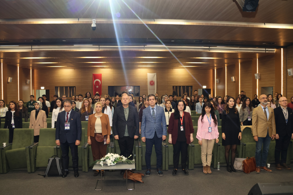 Çocuklarda Genetik Hastalıklar Sempozyumu: Temelden Kliniğe İzmir Şehir Hastanesinde gerçekleştirildi