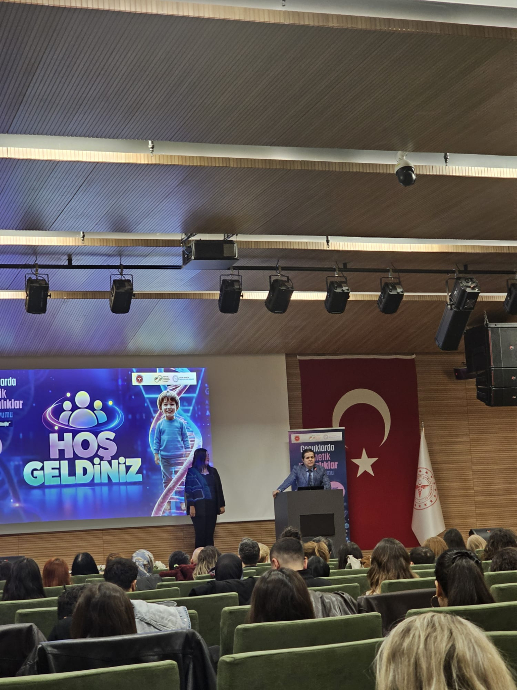 Çocuklarda Genetik Hastalıklar Sempozyumu: Temelden Kliniğe İzmir Şehir Hastanesinde gerçekleştirildi